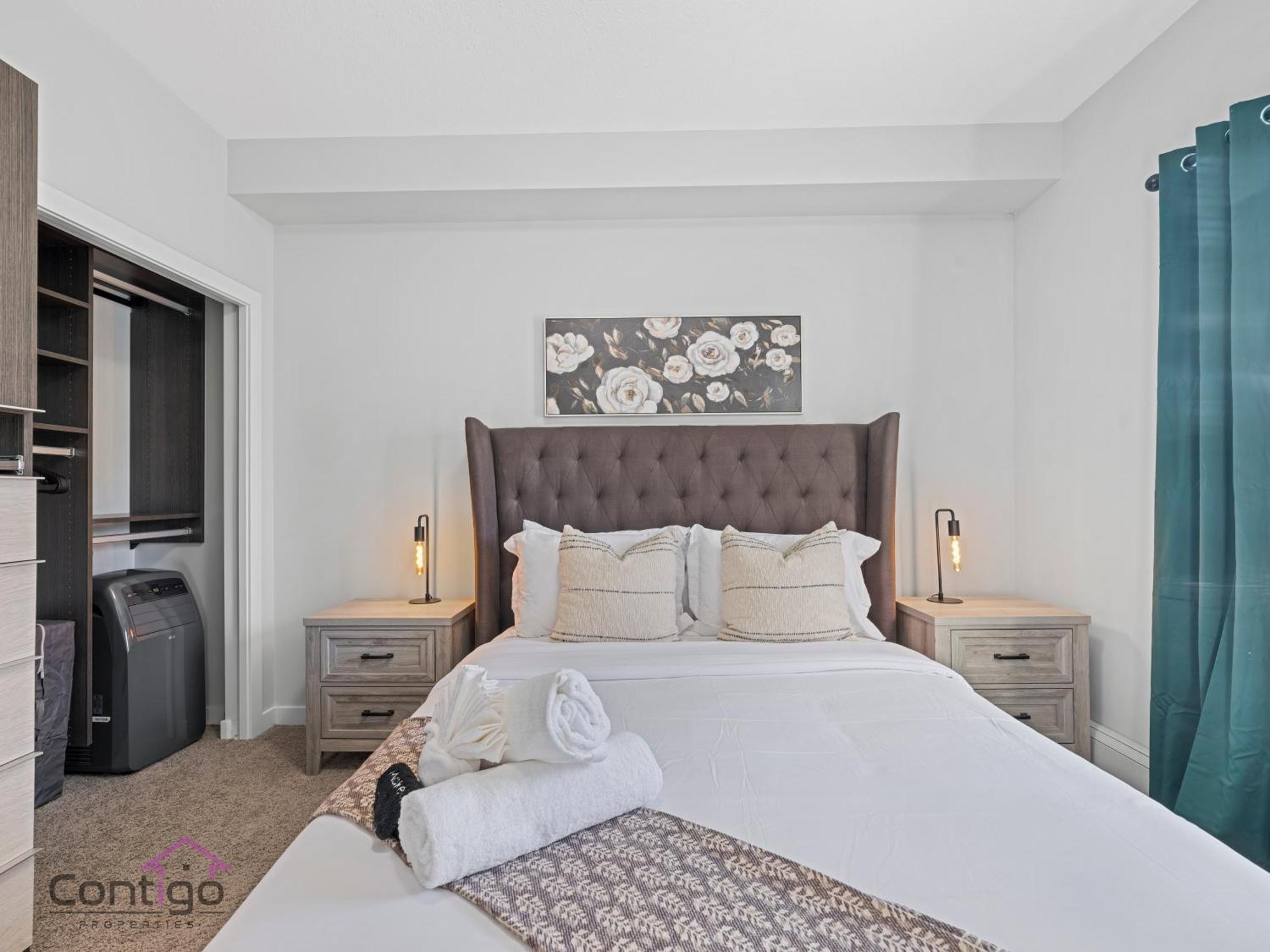 Studio Loft, 2 Bd, Ug Parking, 5 Min To Rogers! إيدمونتون المظهر الخارجي الصورة