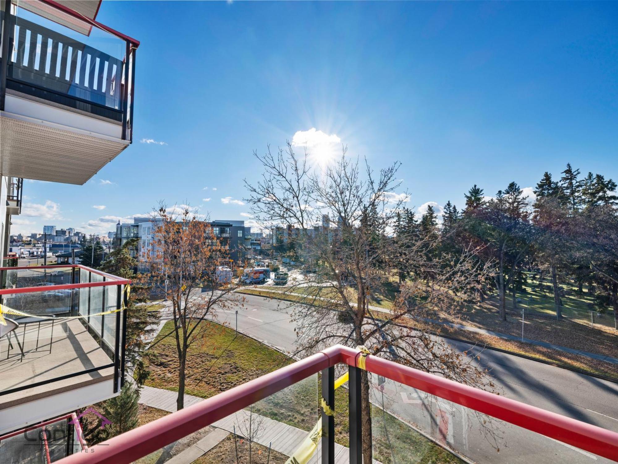Studio Loft, 2 Bd, Ug Parking, 5 Min To Rogers! إيدمونتون المظهر الخارجي الصورة